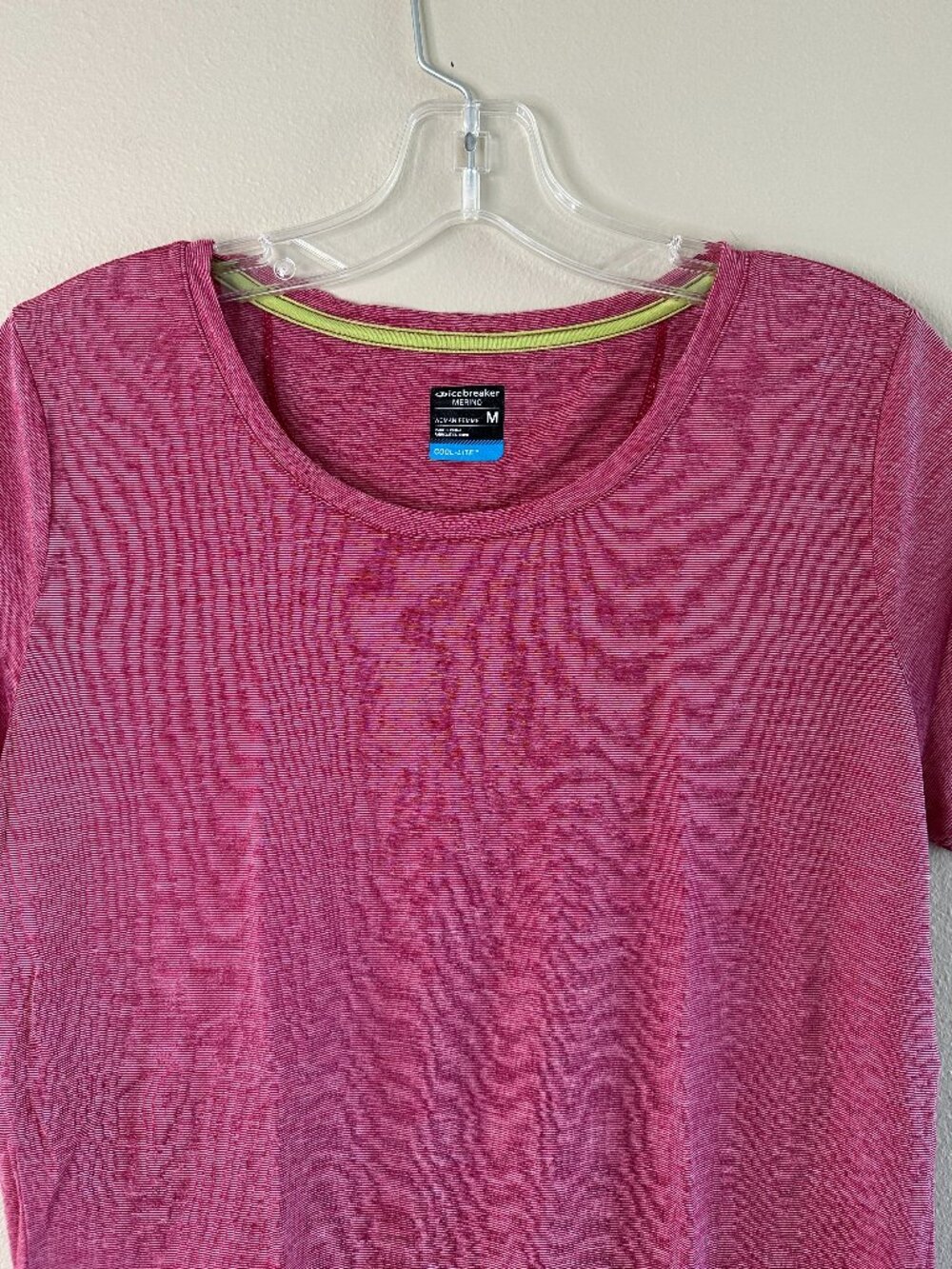 Icebreaker Cool-Lite Merino Blend Short Sleeve T-Shirt, Red, M - Picture 3 of 6